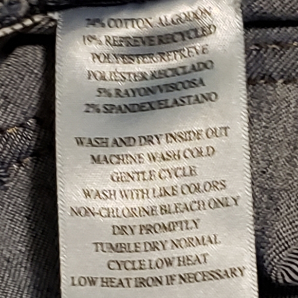 NWT Calvin Klein Jeans Ladies' High Rise Malibu Blue Skinny Jeans Size 4 - Picture 11 of 12